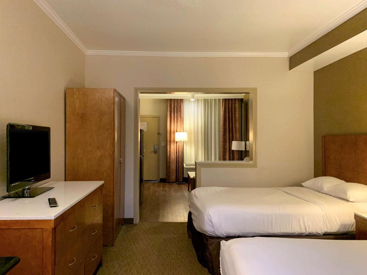 Mainstay Suites Orange County John Wayne Airport Σάντα Άνα Εξωτερικό φωτογραφία