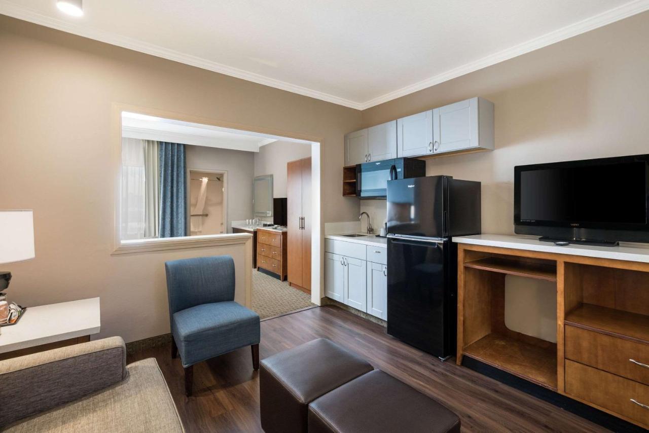 Mainstay Suites Orange County John Wayne Airport Σάντα Άνα Εξωτερικό φωτογραφία