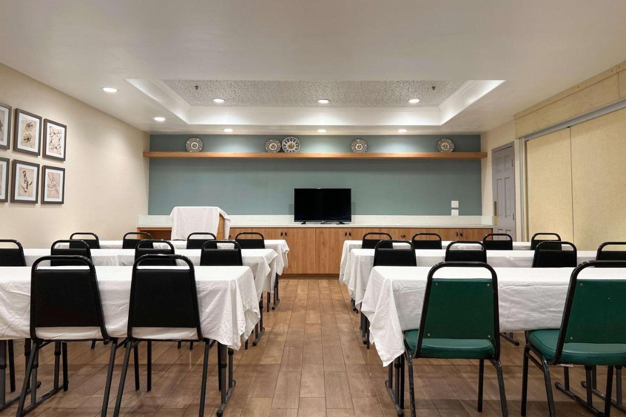 Mainstay Suites Orange County John Wayne Airport Σάντα Άνα Εξωτερικό φωτογραφία