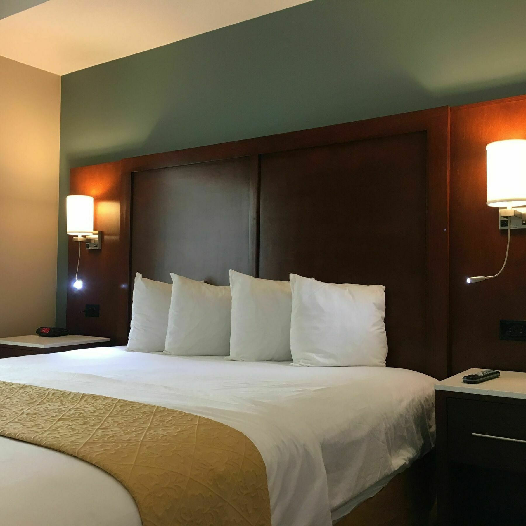 Mainstay Suites Orange County John Wayne Airport Σάντα Άνα Εξωτερικό φωτογραφία